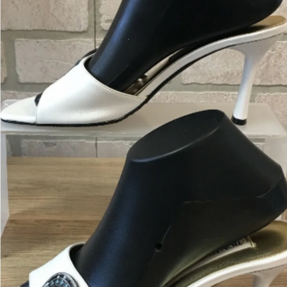 New, Monzo & Franco , Slip on white sandal heel size: 7.5 - Picture 3 of 9